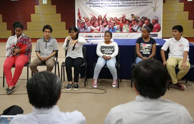 Sumando esfuerzos para prevenir la violencia de género y el embarazo adolescente en áreas rurales